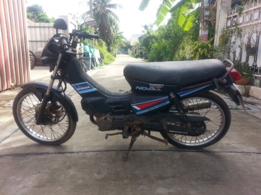 ขาย ฮฮนด้า โนวา 110 สภาพตามรูปเครื่องดิดขับได้มีทะเบียนเล่มเขียวคับ