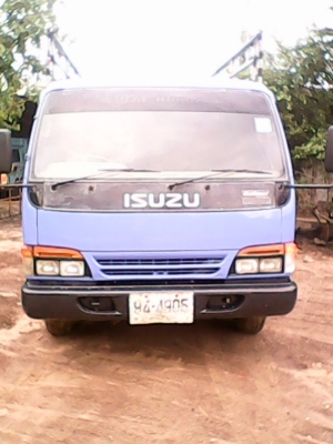 ISUZU  120   แรง  เครื่องดี  ครัชชีสวย   เอกสารพร้อม