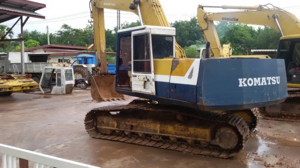 KOMATSU PC200-5 ซีเรียล68000 เก่านอก คอนโทรลสั้น ไฟฟ้าครบ แอร์เย็น เปลี่ยนแทรค บูท ใหม่หมดครับเล่มพร้อมโอน KOMATSU PC200-5 ซีเรียล68000 เก่านอก คอนโทรลสั้น ไฟฟ้าครบ แอร์เย็น เปลี่ยนแทรค บูท ใหม่หมดครับเล่มพร้อมโอน