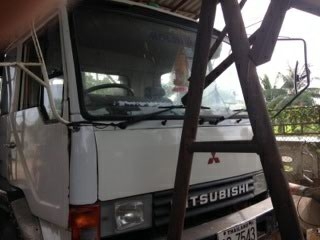 ขายสิบล้อเทเลอร์ เพลาเดียว มิตซู พร้อมใช้ ติดต่อ 0847169085