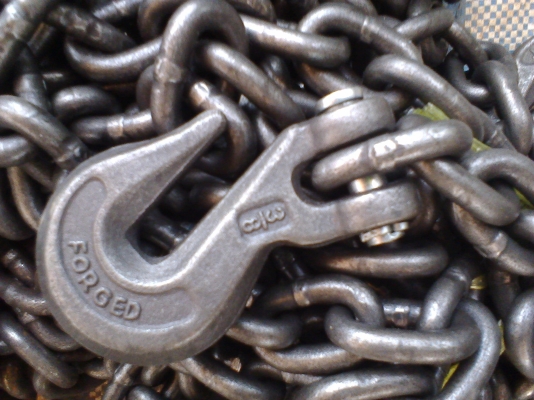 โซ่ USA ยาว 6 เมตรสวยๆครับรุ่นนี้เป็นของUSA ครับเนื้อสวยๆครับความยาว 6  เมตรครับ  พร้อมตะขอ 2  ข้างครับราคานี้คุ้มครับ