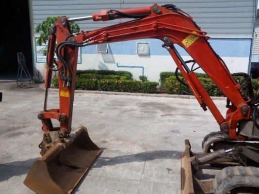 B25V # CE1D500165 : Yanmar Excavator รถขุดมือสอง by kung0813062283