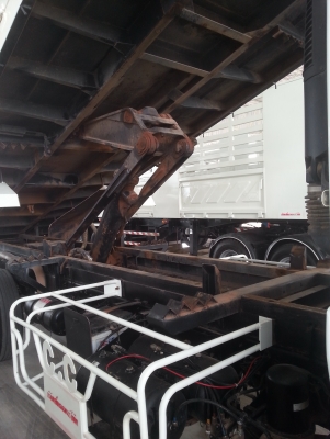 ขายดั๊ม ISUZU DECA 52FVM 240 EURO3 COMMONRAIL ยอดจัด 1600000 คับ