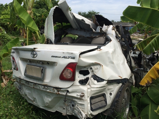 ขายพร้อมเล่มทะเบียน TOYOTA  ALTIS 1.6 G 2009 สีขาว