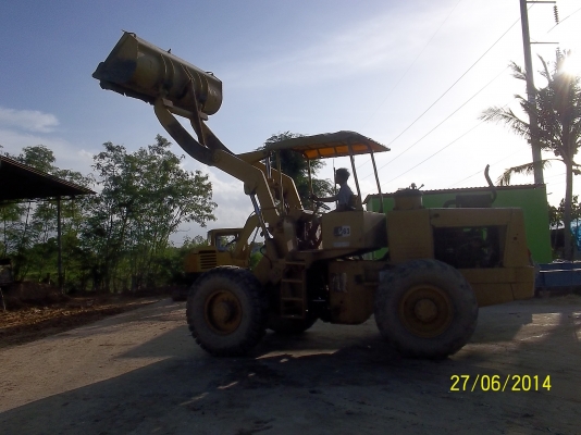 ขายรถตัก เอวอ่อน JH  63 พร้อมใช้ครับ