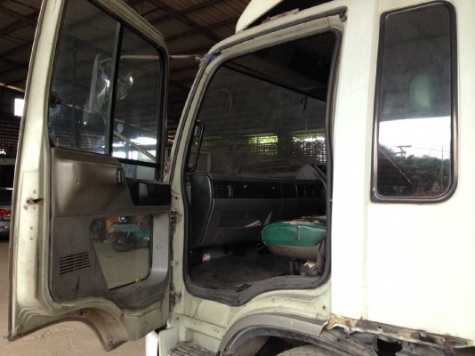 ขาย HINO 195 ตู้ 10 บาน