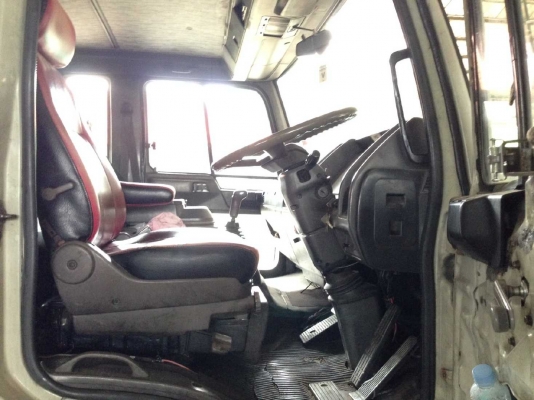 ขาย HINO 195 ตู้ 10 บาน