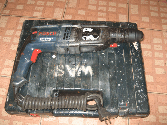 ขายสว่านโรตารี่ BOSCH รุ่น GBH2-26 DFR แท้100\%.