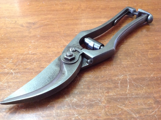 ขายกรรไกรตัดกิ่ง VINTAGE GERMANY