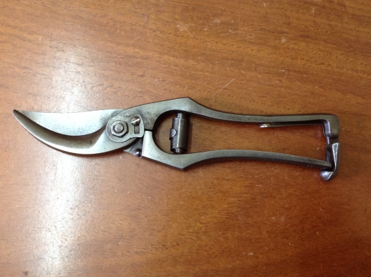 ขายกรรไกรตัดกิ่ง VINTAGE GERMANY