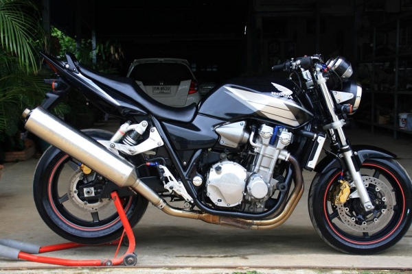ขาย CB1300 ปี 2005 หัวฉีด กุญแจชิพ สรรพสามิตแท้ 139000 ถูกเวอร์