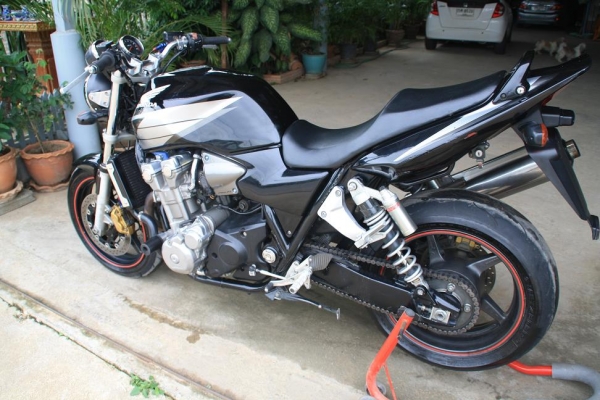 ขาย CB1300 ปี 2005 หัวฉีด กุญแจชิพ สรรพสามิตแท้ 139000 ถูกเวอร์