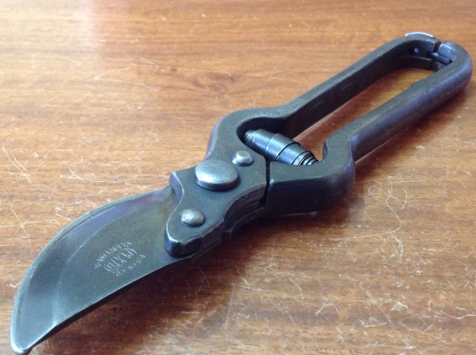 ขายกรรไกรตัดกิ่ง VINTAGE PEXTO