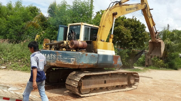 KOMATSU PC 120 -3   โซ่สวยใช้ได้ เอวแน่น เครื่องแห้ง ปั้มไม่โหลด