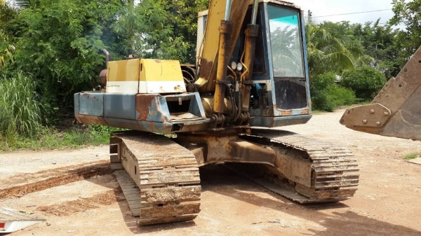 KOMATSU PC 120 -3   โซ่สวยใช้ได้ เอวแน่น เครื่องแห้ง ปั้มไม่โหลด