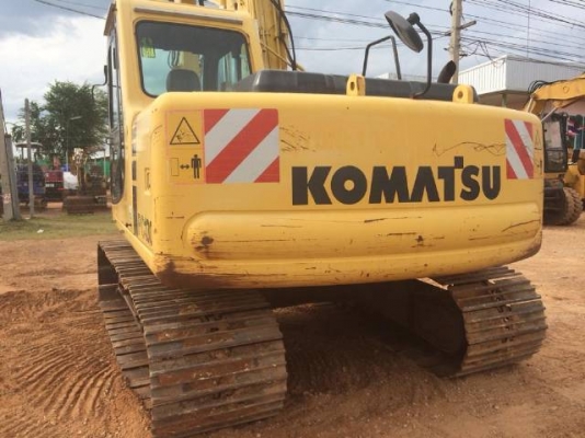 ขายรถแบคโฮ KOMATSU PC130-6 ระบบไฟฟ้าเต็ม ปี 2002 ใบแทร็ค 70 สภาพสวยมาก รถนอกนำเข้า มีVDOการทำงานครับ