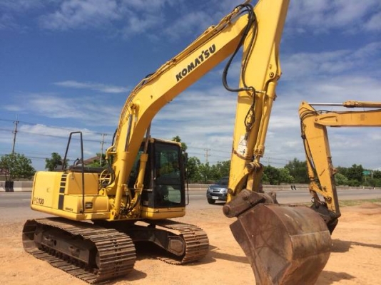 ขายรถแบคโฮ KOMATSU PC130-6 ระบบไฟฟ้าเต็ม ปี 2002 ใบแทร็ค 70 สภาพสวยมาก รถนอกนำเข้า มีVDOการทำงานครับ