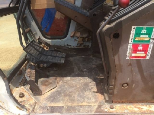 ขายรถแบคโฮ HITACHI EX 100-1 คอลโทรลสั้น เครื่องยนตร์ ISUZU นำเข้าจากญี่ปุ่น มีVDOการทำงานให้ชมครับ