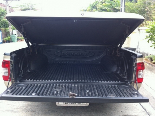 ขายฝาครอบกระบะ ยี่ฮ้อ topup อีซูซุดีแม็ค 4 ประตู สีทอง  ราคา 8000 บาท