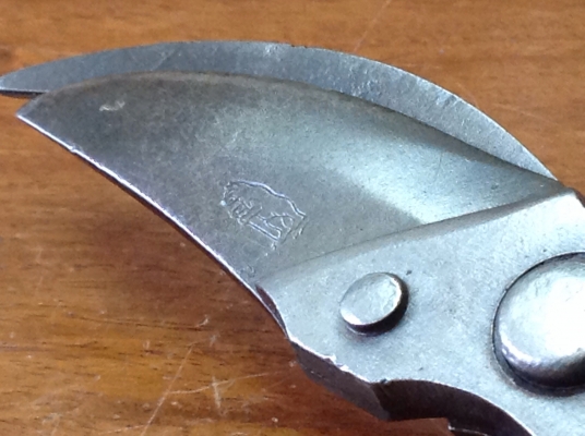 ขายกรรไกรตัดกิ่ง VINTAGE H.F. MICHELL งานเก่าเยอรมัน