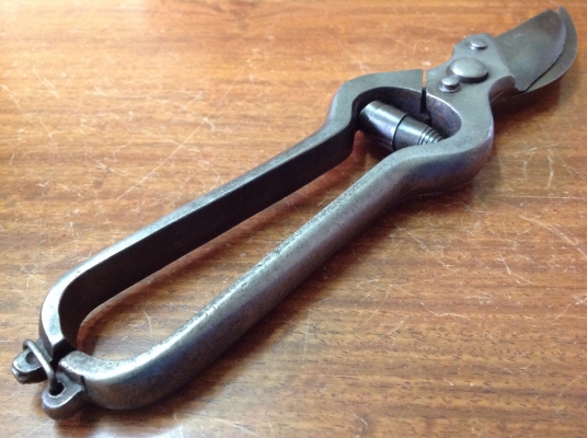 ขายกรรไกรตัดกิ่ง VINTAGE H.F. MICHELL งานเก่าเยอรมัน