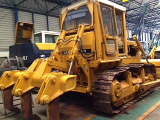 รถดันดิน Caterpillar D6D S/N: 75W02780 นำเข้าเองจากสเปน สนใจโทร. 080-6565422
