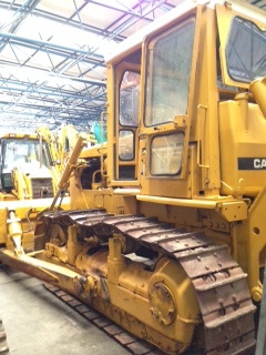 รถดันดิน Caterpillar D6D S/N: 75W02780 นำเข้าเองจากสเปน สนใจโทร. 080-6565422