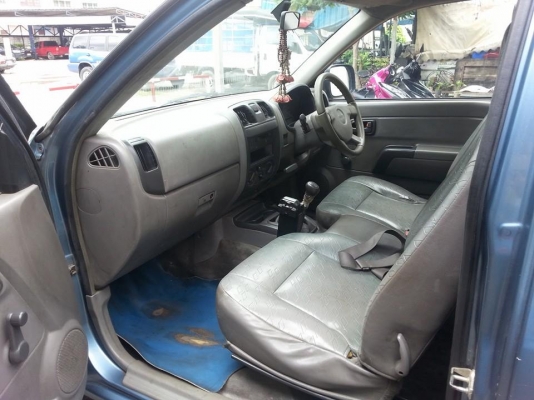 ดีแมกซ์ หัวเดียว เครื่อง 3000 มีเพาเวอร์ รถสวยติดเดิมค่ะ