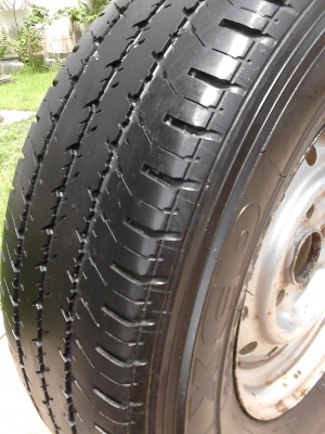 205R14C กะทะล้อพร้อมยาง  MICHELIN XCD มี 1 ล้อ Tel 081-427-3941