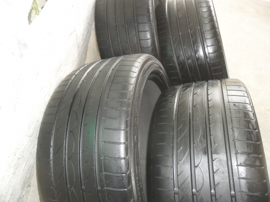 ยาง YOKOHAMA 295/35R21 ปี11 สวยๆ 4 เส้น ราคา 8500 บาท ติต่อ น้าจิตร์ 081 697-8828