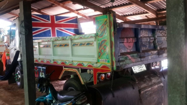 ขาย HINO เมกก้า 150 แรง รถสวยสภาพดี พร้อมใช้งาน 0811838154 ขาย HINO เมกก้า 150 แรง รถสวยสภาพดี พร้อมใช้งาน 0811838154