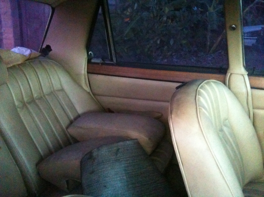 โรเวอร์ 2000 TC ทะเบียนพร้อมโอน ของครบ ขาย 58,000 บาท