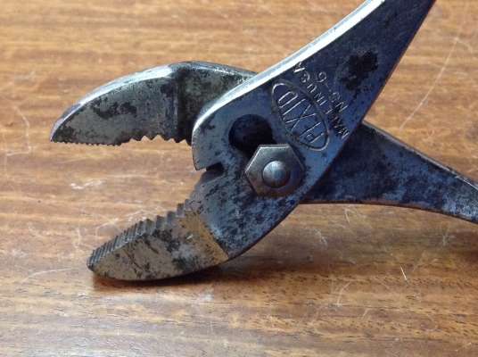 ขายคีมเอนกประสงค์  PEXTO จับคู่ค้อน