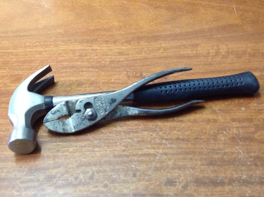 ขายคีมเอนกประสงค์  PEXTO จับคู่ค้อน