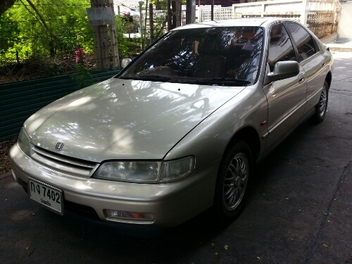 แอ็คคอร์ด ปี94 ตัวนอก ซันลูฟ เบาะไฟฟ้า ออโต้ แอ็คคอร์ด ปี94 ตัวนอก ซันลูฟ เบาะไฟฟ้า ออโต้