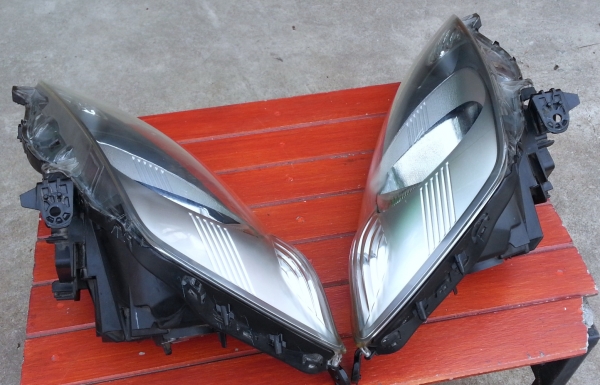 ไฟหน้า HONDA Jazz