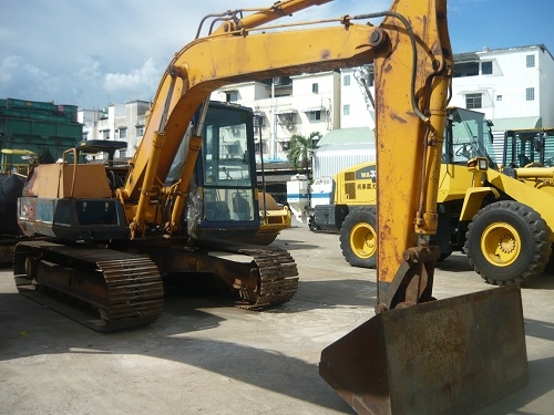 รถขุด Komatsu PC100-3 รถเก่านอก นำเข้าจากญี่ปุ่น พร้อมลุยงาน 091 695-6445