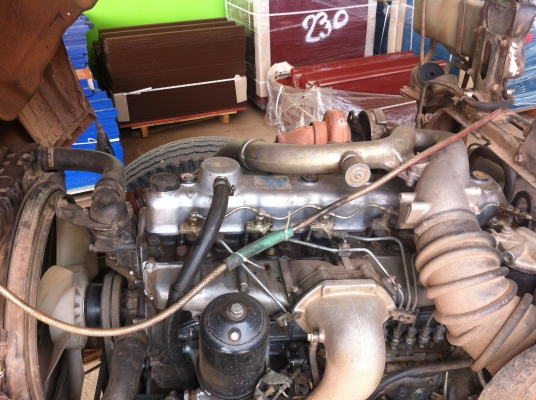 ขออนุญาติขายรถพ่วง18ล้อ mitsu fuso527turbointer