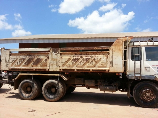 ขออนุญาติขายรถพ่วง18ล้อ mitsu fuso527turbointer