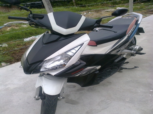 ขาย Honda Airblade ล้อแม็ก รถบ้านเครื่องเดิมๆ