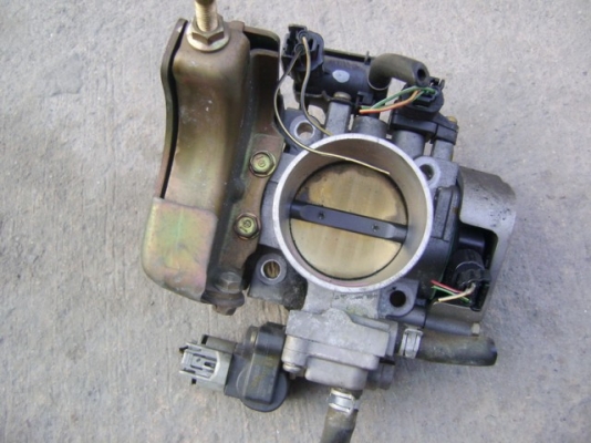 ปีกผีเสื้อ honda K20