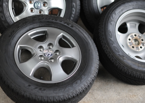 ล้อ 16 Vigo 5 รู ถอดป้ายแดงพร้อมยาง ล้อ 16 Vigo 5 รู ถอดป้ายแดงพร้อมยาง