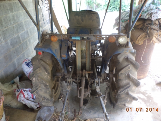 ขายด่วน รถไถISEKI 16 HP พร้อมอุปกรณ์2รายการ เครื่องหยอดข้าวโพด เทลเลอร์ ขายด่วน รถไถISEKI 16 HP พร้อมอุปกรณ์2รายการ เครื่องหยอดข้าวโพด เทลเลอร์