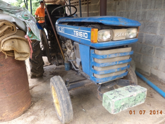 ขายด่วน รถไถISEKI 16 HP พร้อมอุปกรณ์2รายการ เครื่องหยอดข้าวโพด เทลเลอร์ ขายด่วน รถไถISEKI 16 HP พร้อมอุปกรณ์2รายการ เครื่องหยอดข้าวโพด เทลเลอร์