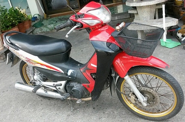 Wave 100 Ubox ปี49