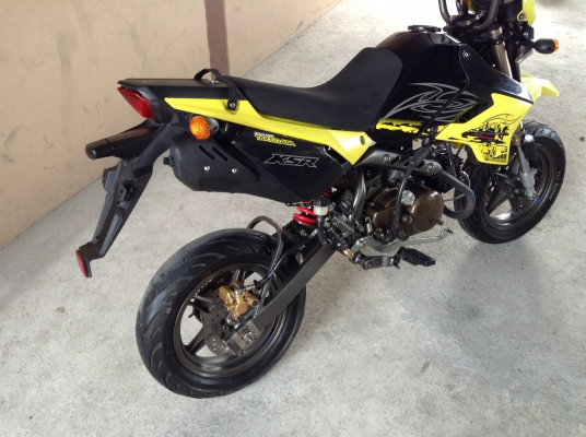 ขาย!!! KSRตัวใหม่ สภาพสวย ล้อแม็ก ปี54 รถเครื่องดีคับ ทะเบียนครบ ภาษี57