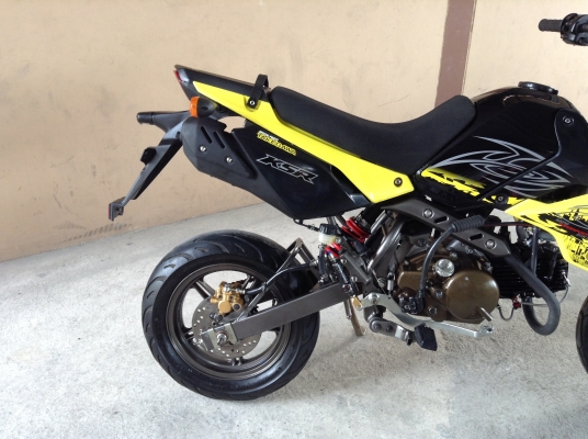 ขาย!!! KSRตัวใหม่ สภาพสวย ล้อแม็ก ปี54 รถเครื่องดีคับ ทะเบียนครบ ภาษี57