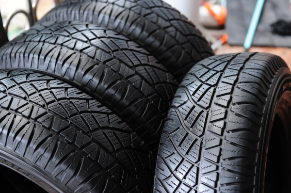 ยาง Michelin ขนาด 245-70-16 ปี 12