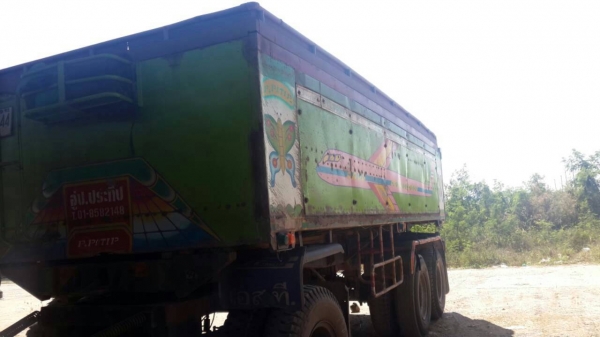 ขายด่วน ISUZUGICA 320แรงติดก๊าซNGV10ถังแม่12ล้อลูกสามเพลาลงเล่มแล้วสภาพพร้อมใช้ราคาโทร0843923995