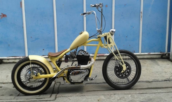 ร้อนเงินลดราคากันสุดๆ งานสร้างแนว old school 400cc เกียร์มือ เฟรมใหม่ 49000